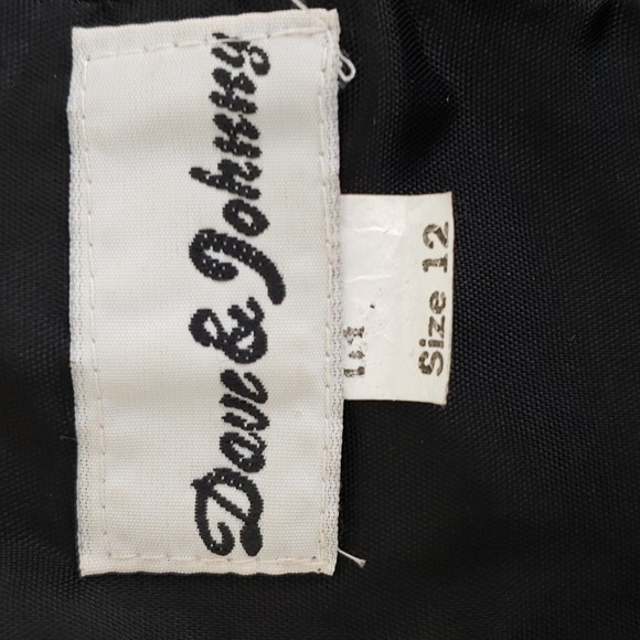 Vintage Dave & Johnny Blk Velvet & Rhinestone Strapless Gown see measurements. - Picture 7 of 15